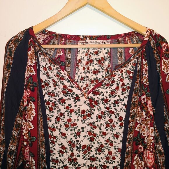 Lucky Brand Floral Scarf V-Neck Blouse-Small-Elastic Cuffs-Lightweight-Boho - Picture 3 of 9
